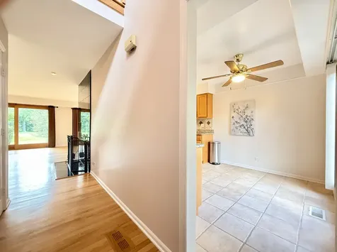 1846 Mission Hills Lane Northbrook IL 60062
