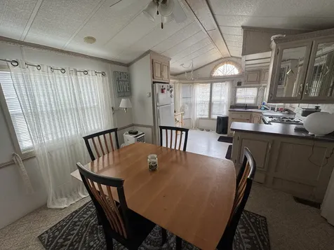 3-93 Woodhaven Lakes Sublette IL 61367