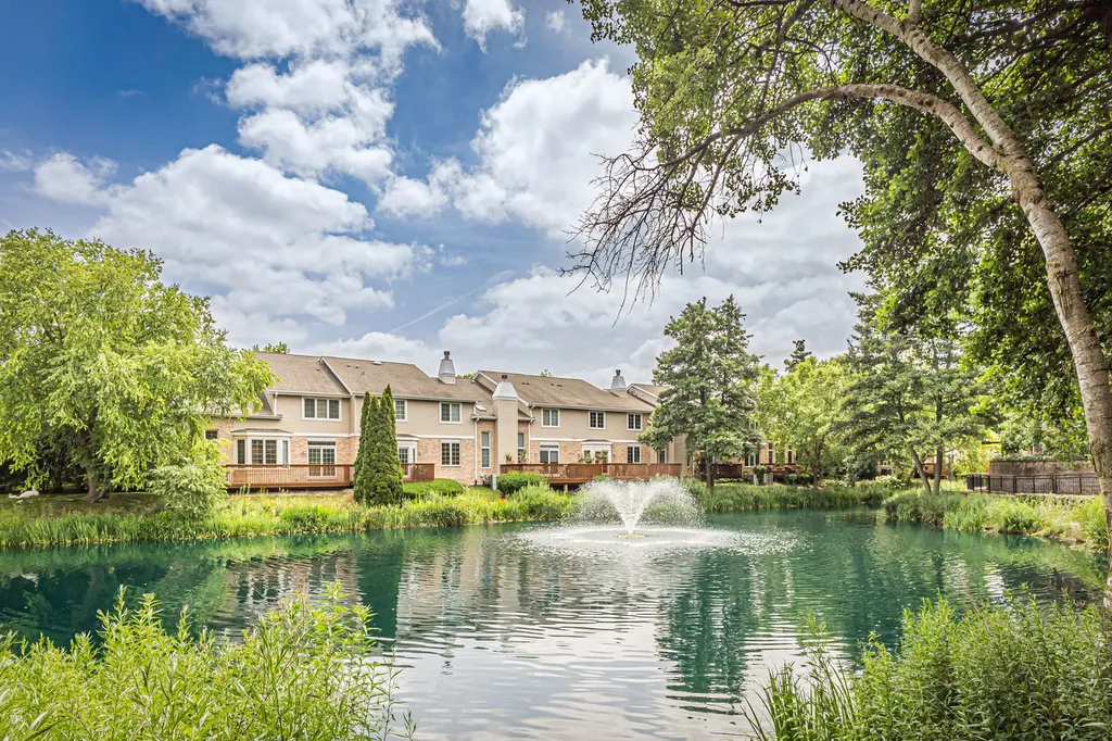 1731 Pavilion Way Park Ridge IL 60068