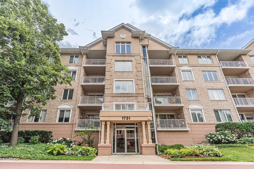 1731 Pavilion Way Park Ridge IL 60068