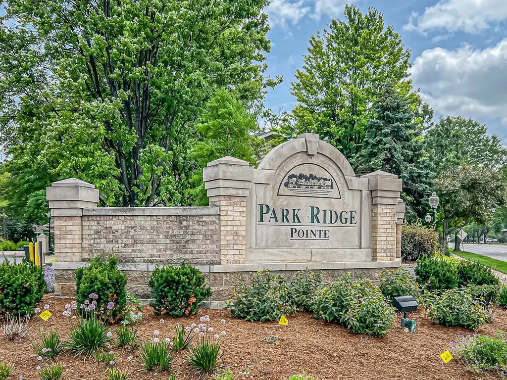 1731 Pavilion Way Park Ridge IL 60068