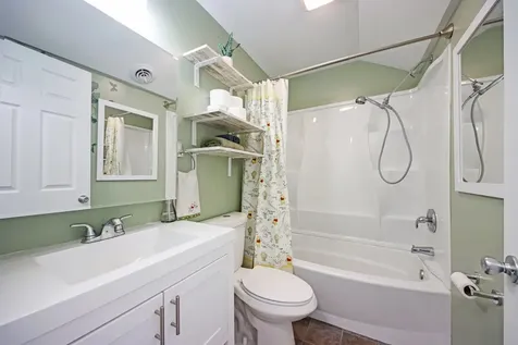 316 Lily Lane Lakemoor IL 60051