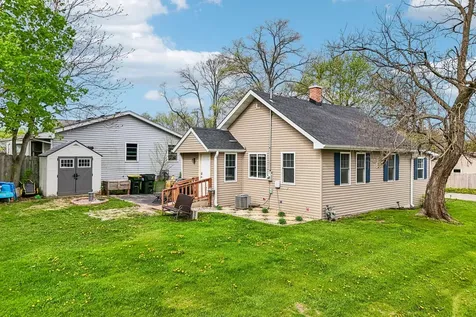 316 Lily Lane Lakemoor IL 60051