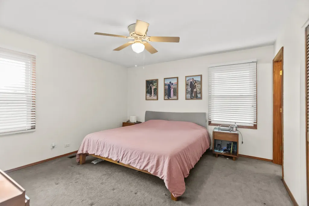 1435 Sunnybrook Drive Naperville IL 60540