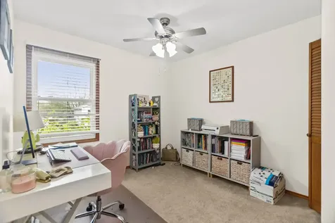 1435 Sunnybrook Drive Naperville IL 60540