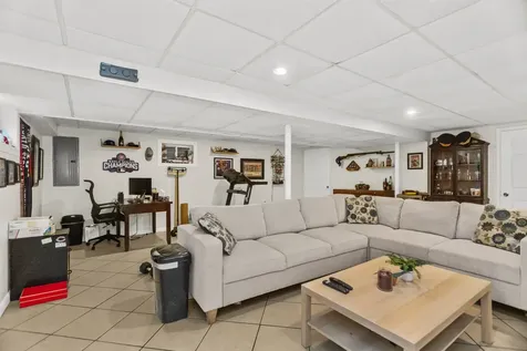 1435 Sunnybrook Drive Naperville IL 60540