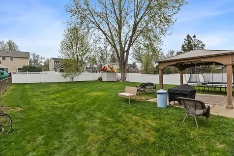 1435 Sunnybrook Drive Naperville IL 60540