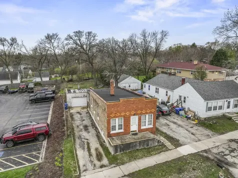 1809 Ogden Avenue Lisle IL 60532