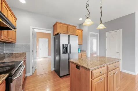 1818 Benodot Street Champaign IL 61822