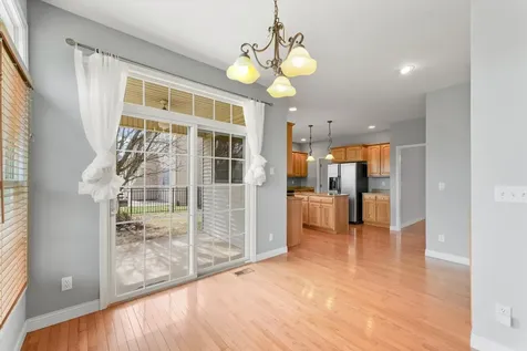 1818 Benodot Street Champaign IL 61822