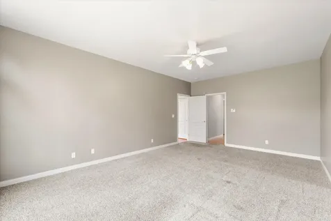 1818 Benodot Street Champaign IL 61822