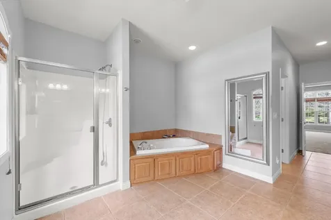 1818 Benodot Street Champaign IL 61822