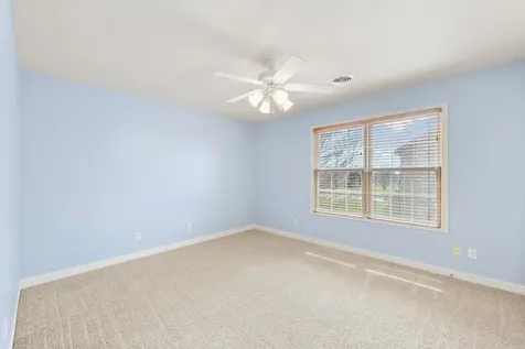 1818 Benodot Street Champaign IL 61822
