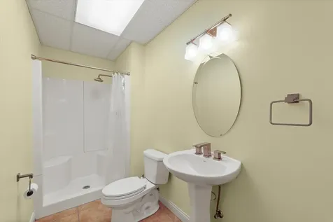 1818 Benodot Street Champaign IL 61822