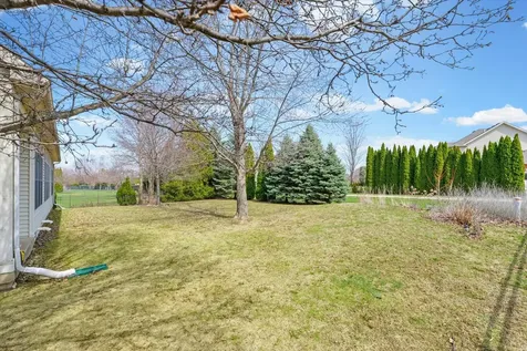 1818 Benodot Street Champaign IL 61822