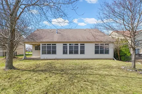 1818 Benodot Street Champaign IL 61822