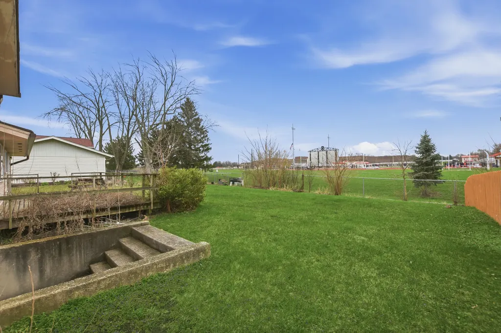 1133 Perth Drive Schaumburg IL 60194