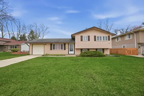 1133 Perth Drive Schaumburg IL 60194