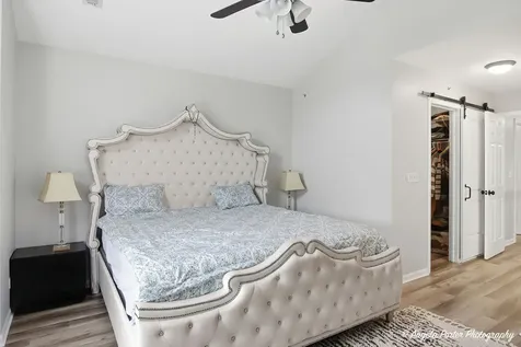 6044 Canterbury Lane Hoffman Estates IL 60192