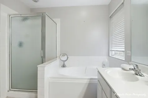 6044 Canterbury Lane Hoffman Estates IL 60192