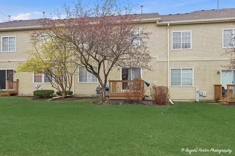 6044 Canterbury Lane Hoffman Estates IL 60192