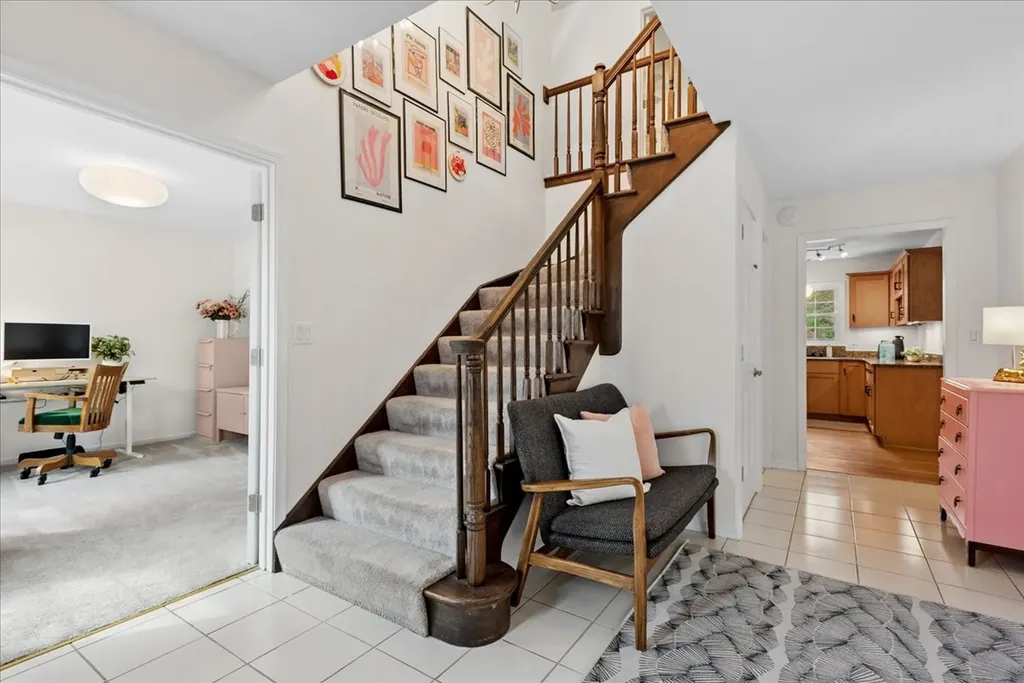 2209 Mecan Drive Naperville IL 60564