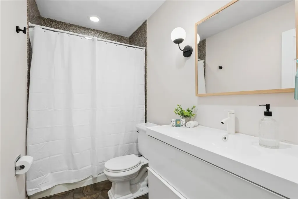 2209 Mecan Drive Naperville IL 60564