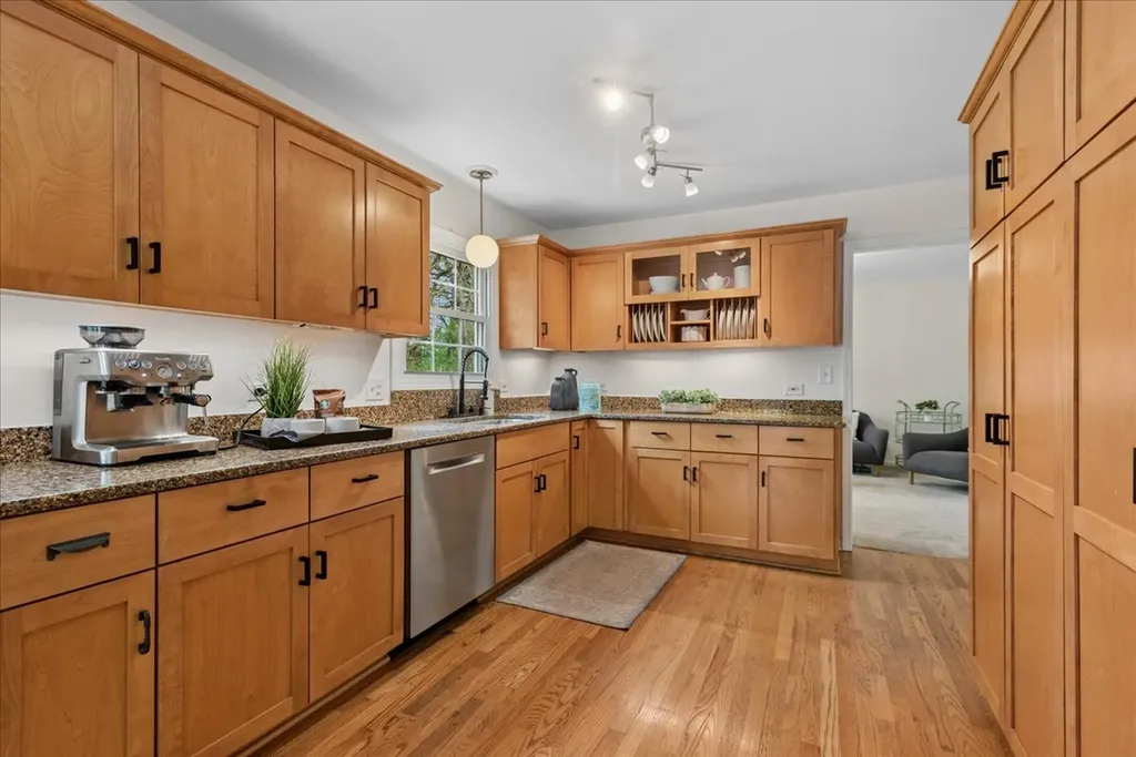 2209 Mecan Drive Naperville IL 60564