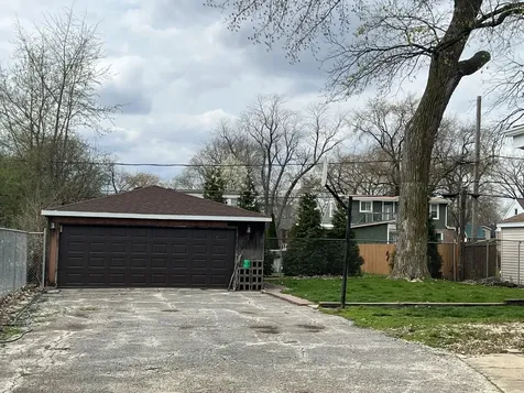 6812 Maple Court Bridgeview IL 60455