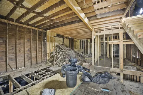 12108 South Parnell Avenue Chicago IL 60628
