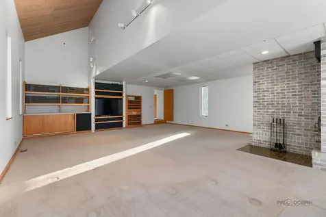 25854 West Nippersink Road Round Lake IL 60073