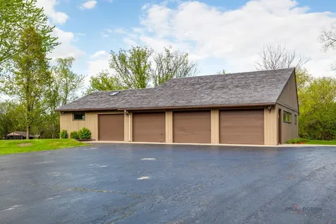 25854 West Nippersink Road Round Lake IL 60073