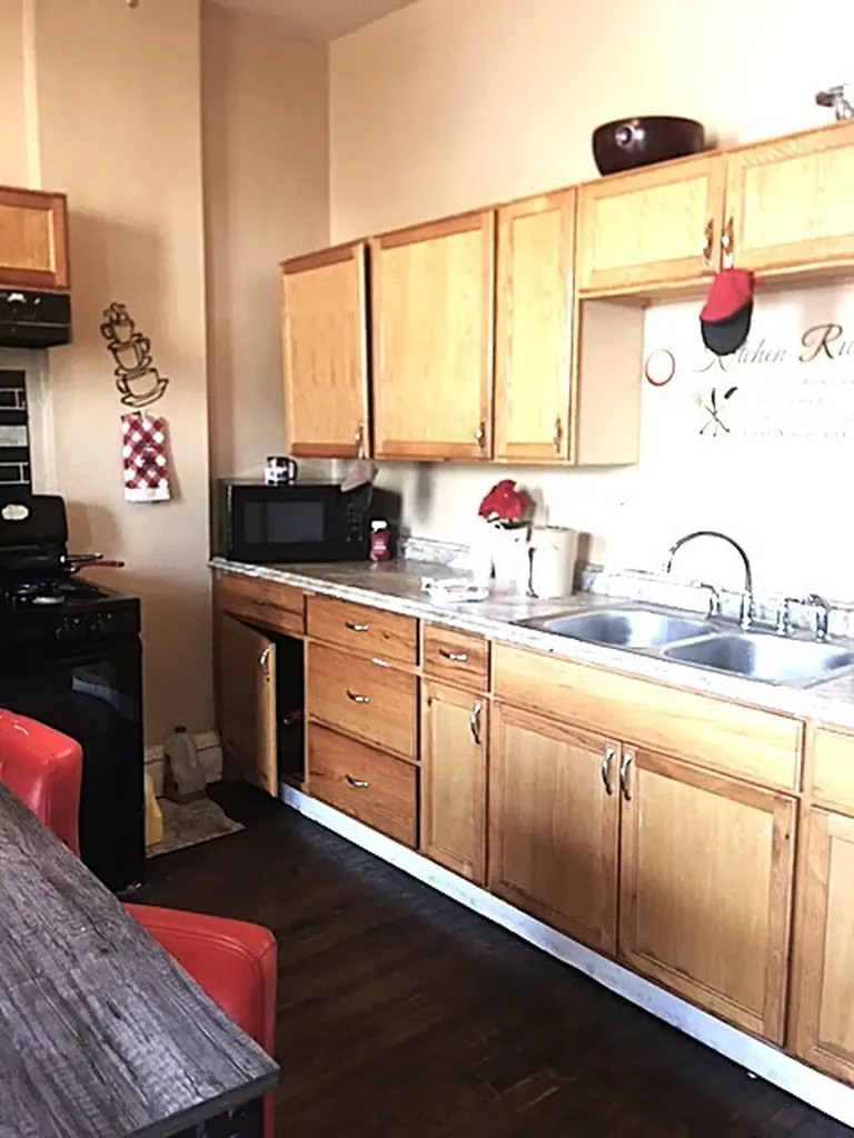 1609 South Sawyer Avenue Chicago IL 60623