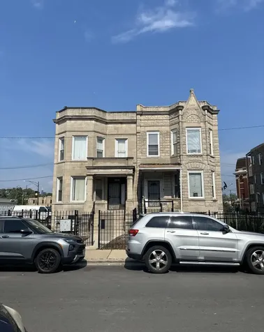1609 South Sawyer Avenue Chicago IL 60623