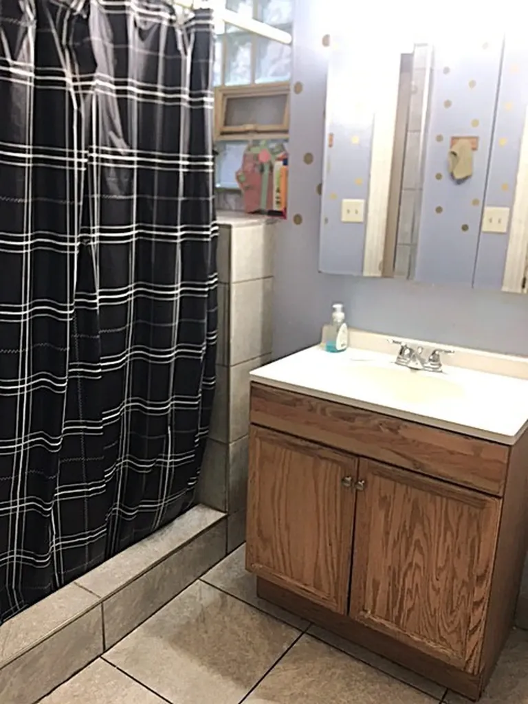 1607 South Sawyer Avenue Chicago IL 60623