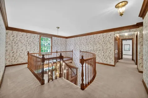 355 Trinity Lane Oak Brook IL 60523