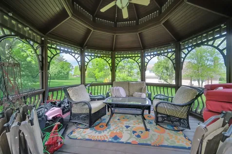 355 Trinity Lane Oak Brook IL 60523