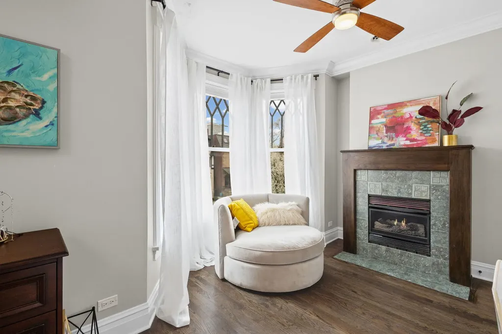 4916 South Blackstone Avenue Chicago IL 60615