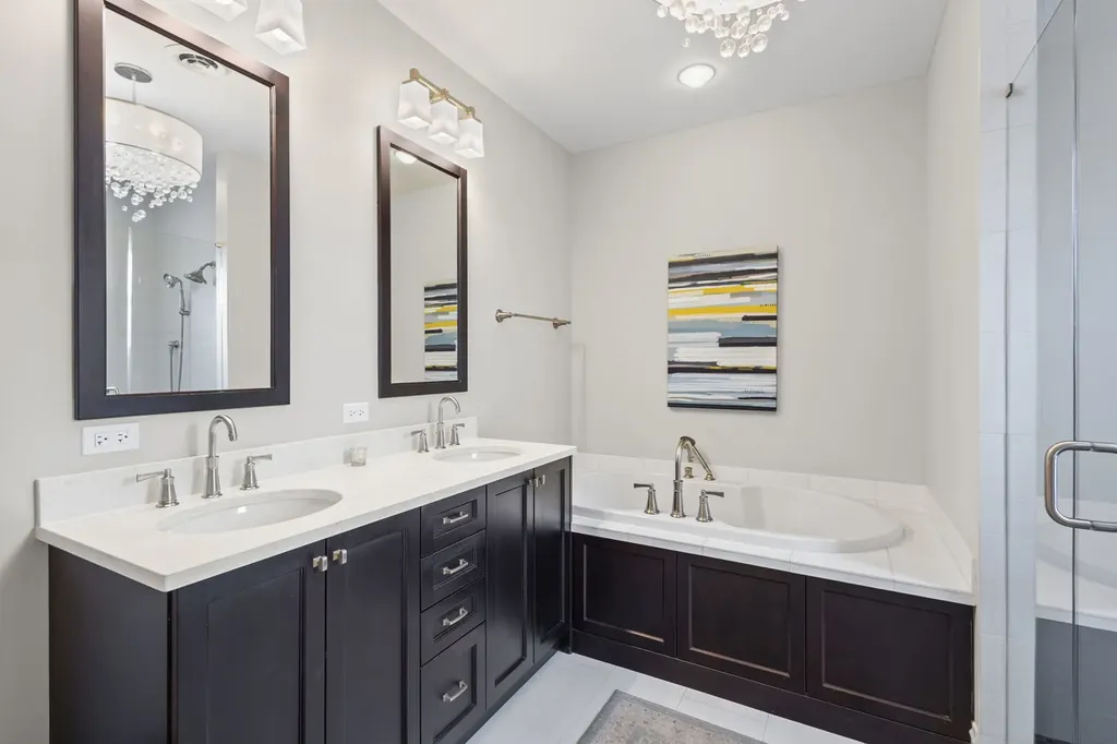 4916 South Blackstone Avenue Chicago IL 60615