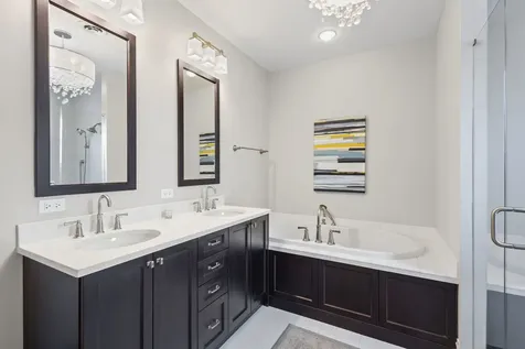 4916 South Blackstone Avenue Chicago IL 60615