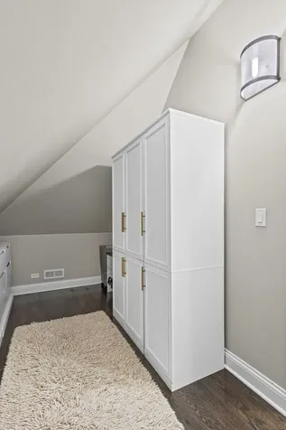 4916 South Blackstone Avenue Chicago IL 60615