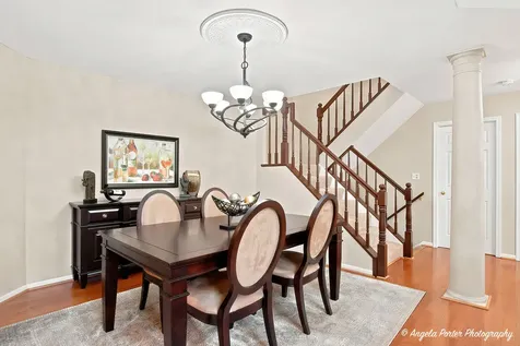 910 Sweetflower Drive Hoffman Estates IL 60169