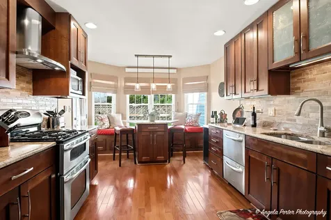 910 Sweetflower Drive Hoffman Estates IL 60169