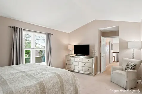 910 Sweetflower Drive Hoffman Estates IL 60169