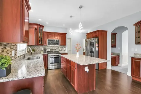 1821 Benodot Street Champaign IL 61822