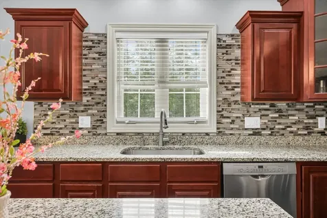 1821 Benodot Street Champaign IL 61822