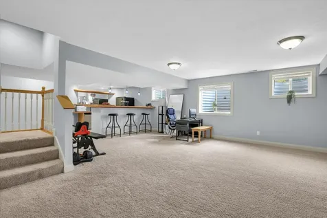 1821 Benodot Street Champaign IL 61822