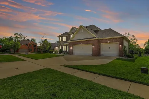 1821 Benodot Street Champaign IL 61822