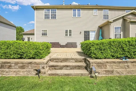 1821 Benodot Street Champaign IL 61822