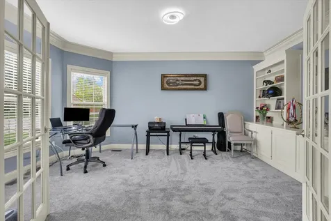 1821 Benodot Street Champaign IL 61822